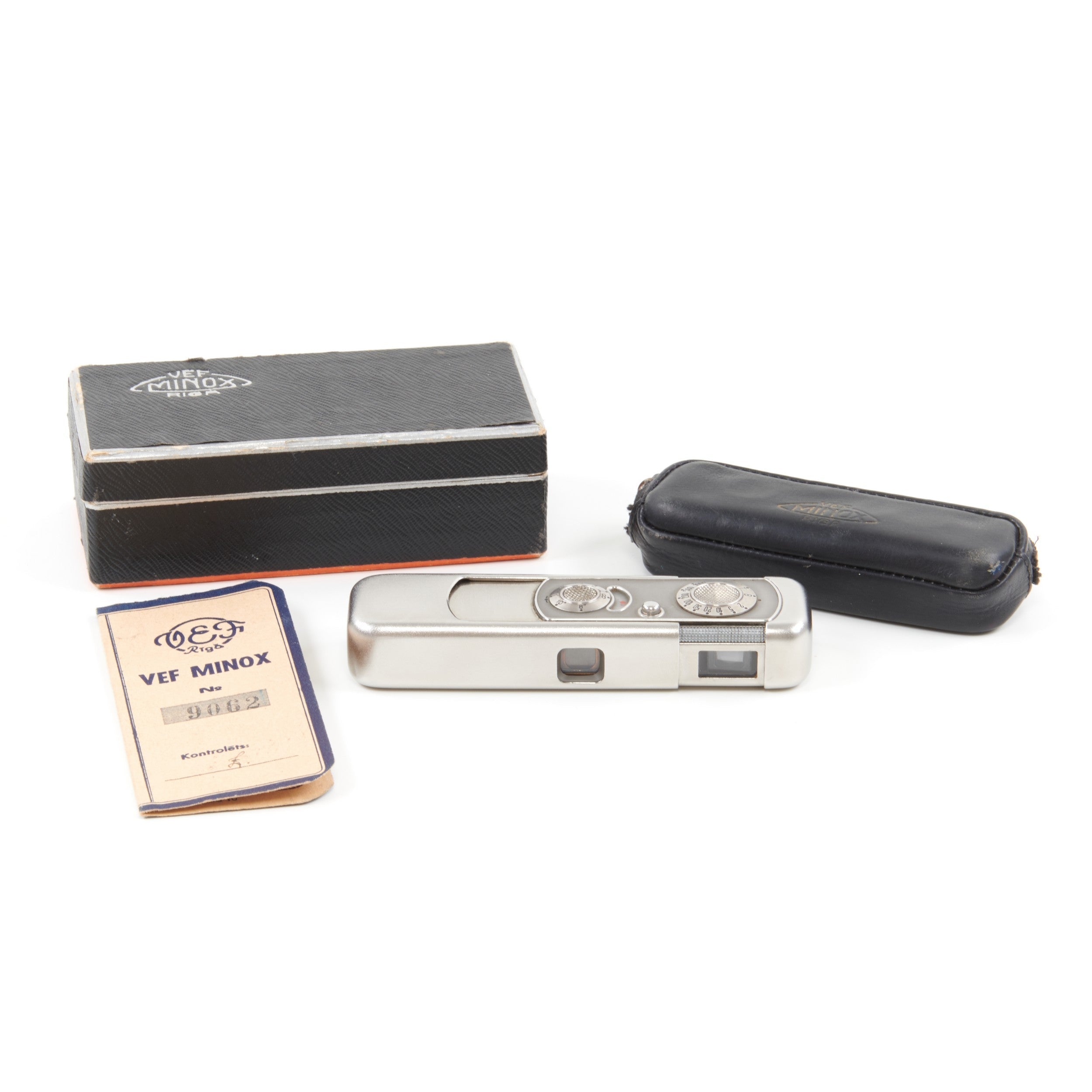Minox