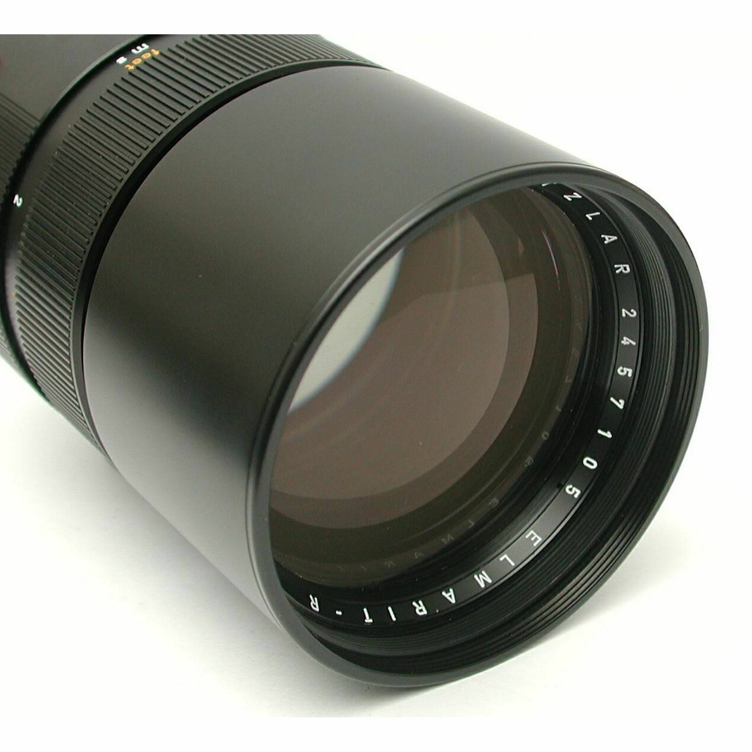 Leitz 180mm f2.8 Elmarit-R