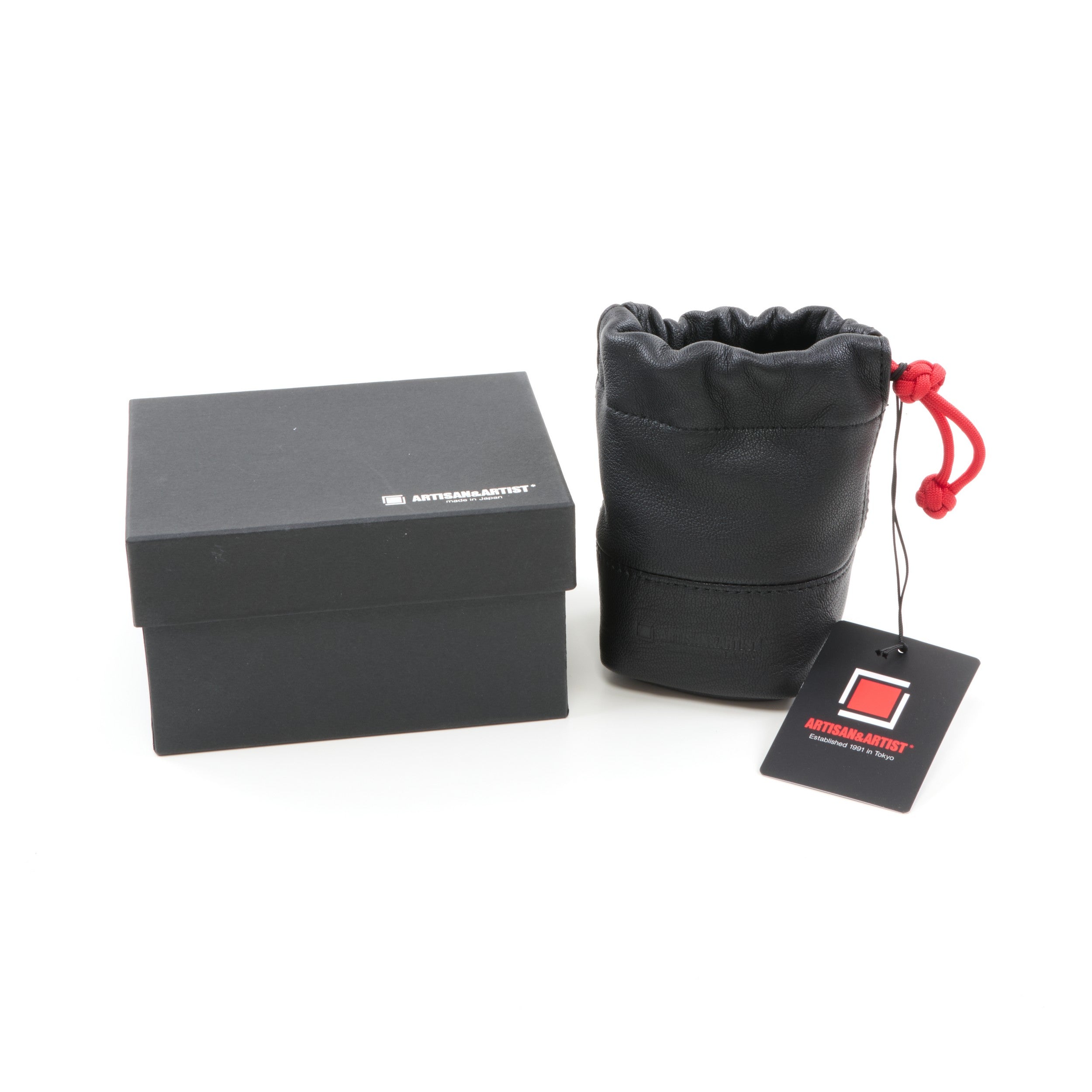 Artisan & Artist Lens Pouch Black Leather + Box