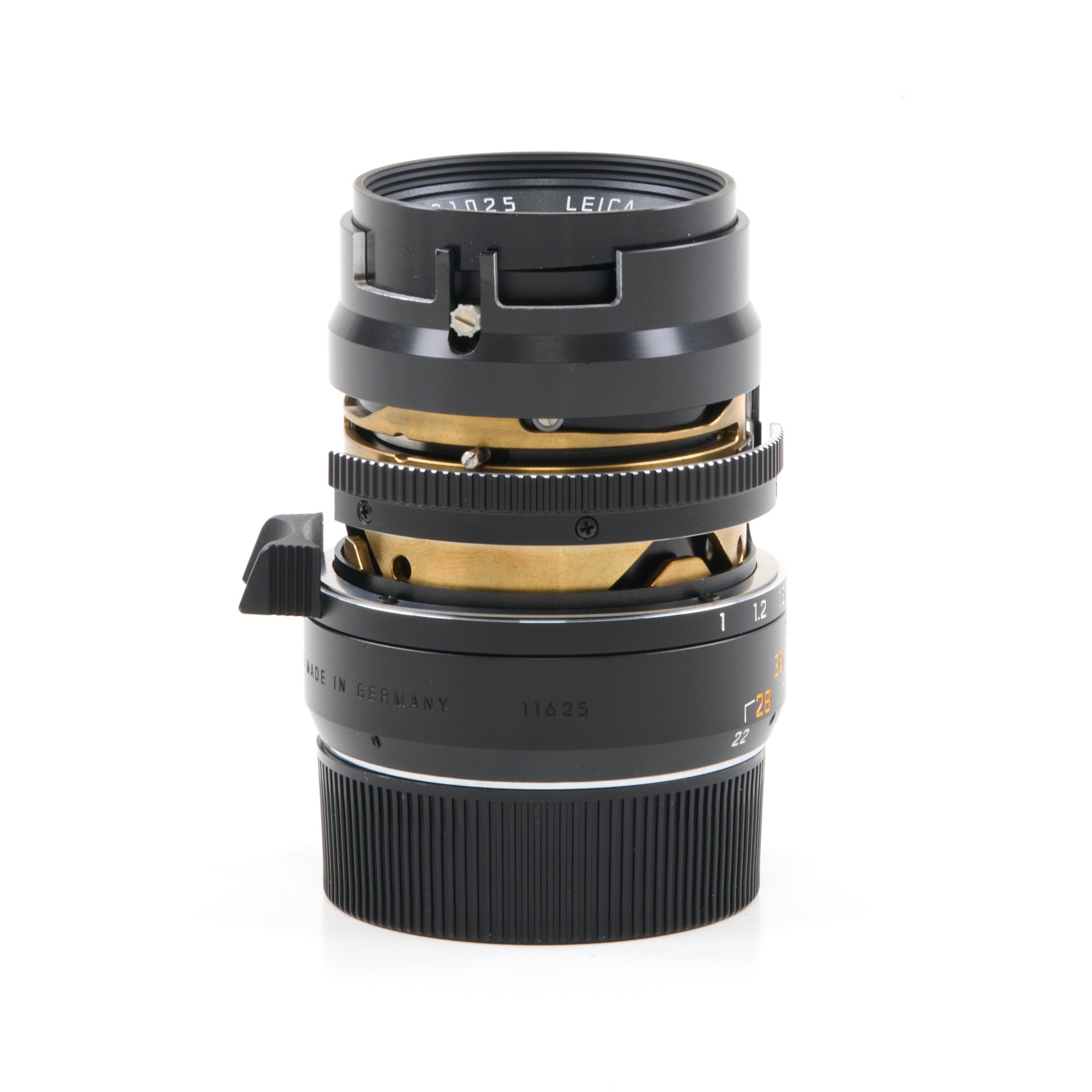 Leica 28-35-50mm f4 Tri-Elmar-M ASPH E49 Cut Away Demonstration