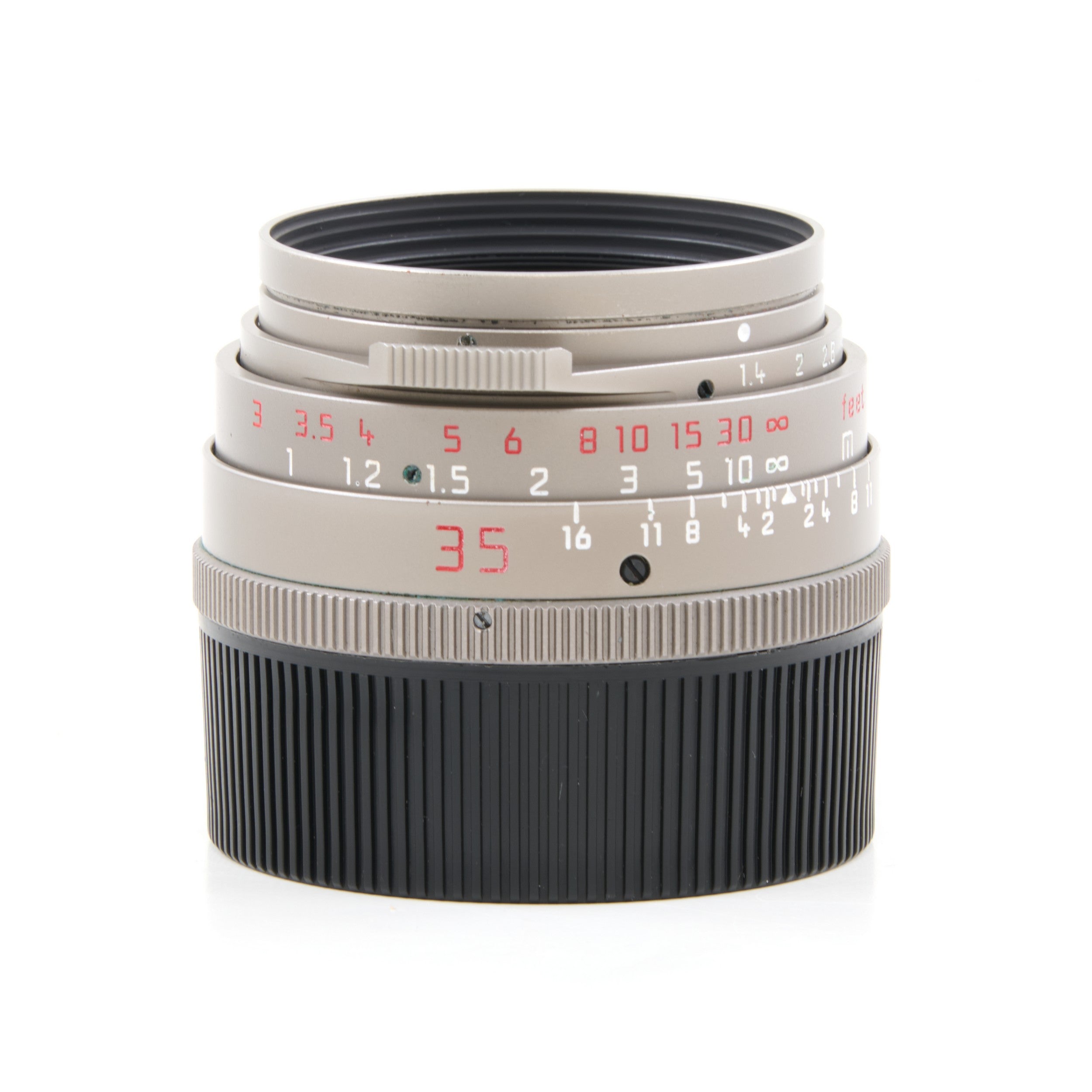 Leica 35mm f1.4 Summilux-M Titanium + Hood