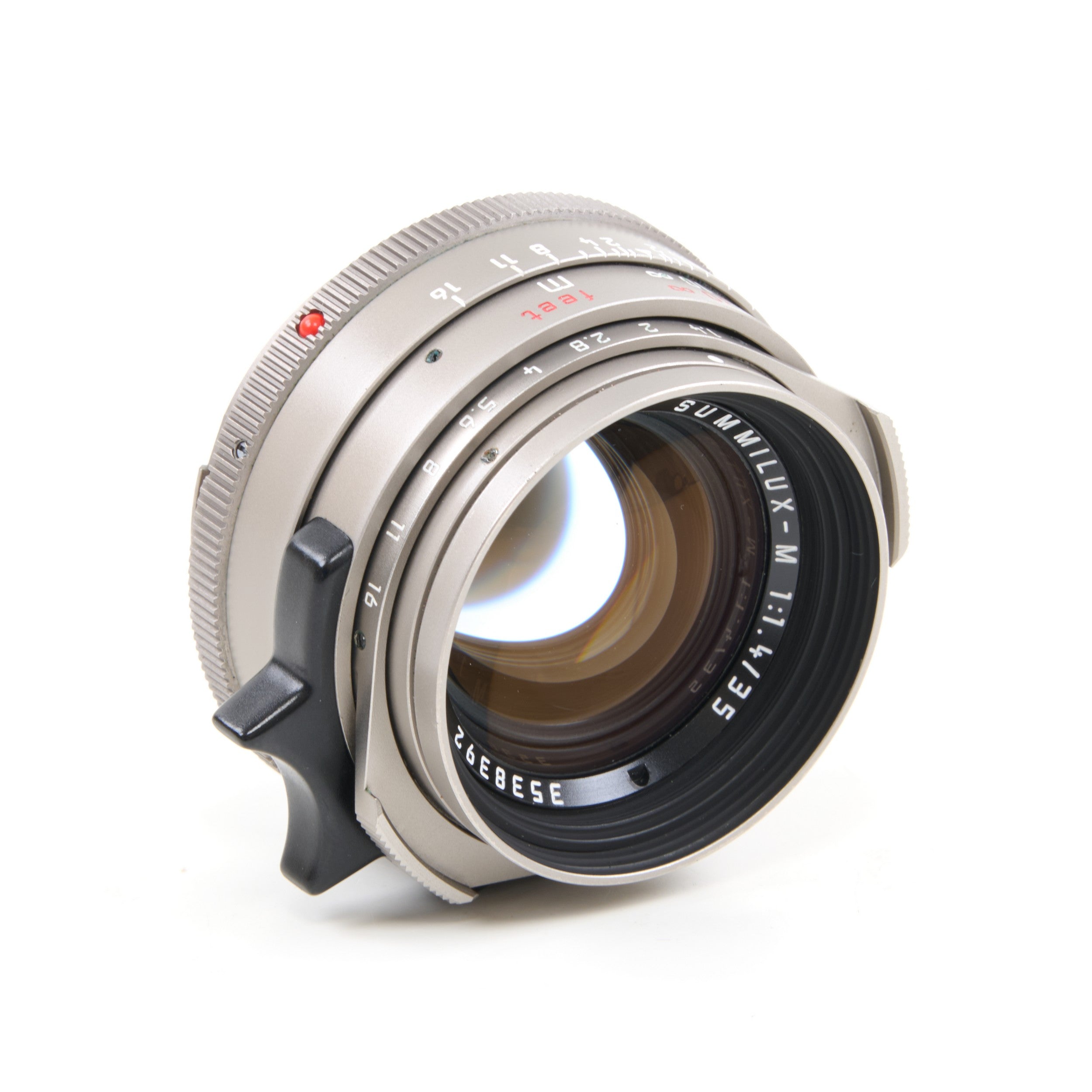 Leica 35mm f1.4 Summilux-M Titanium + Hood
