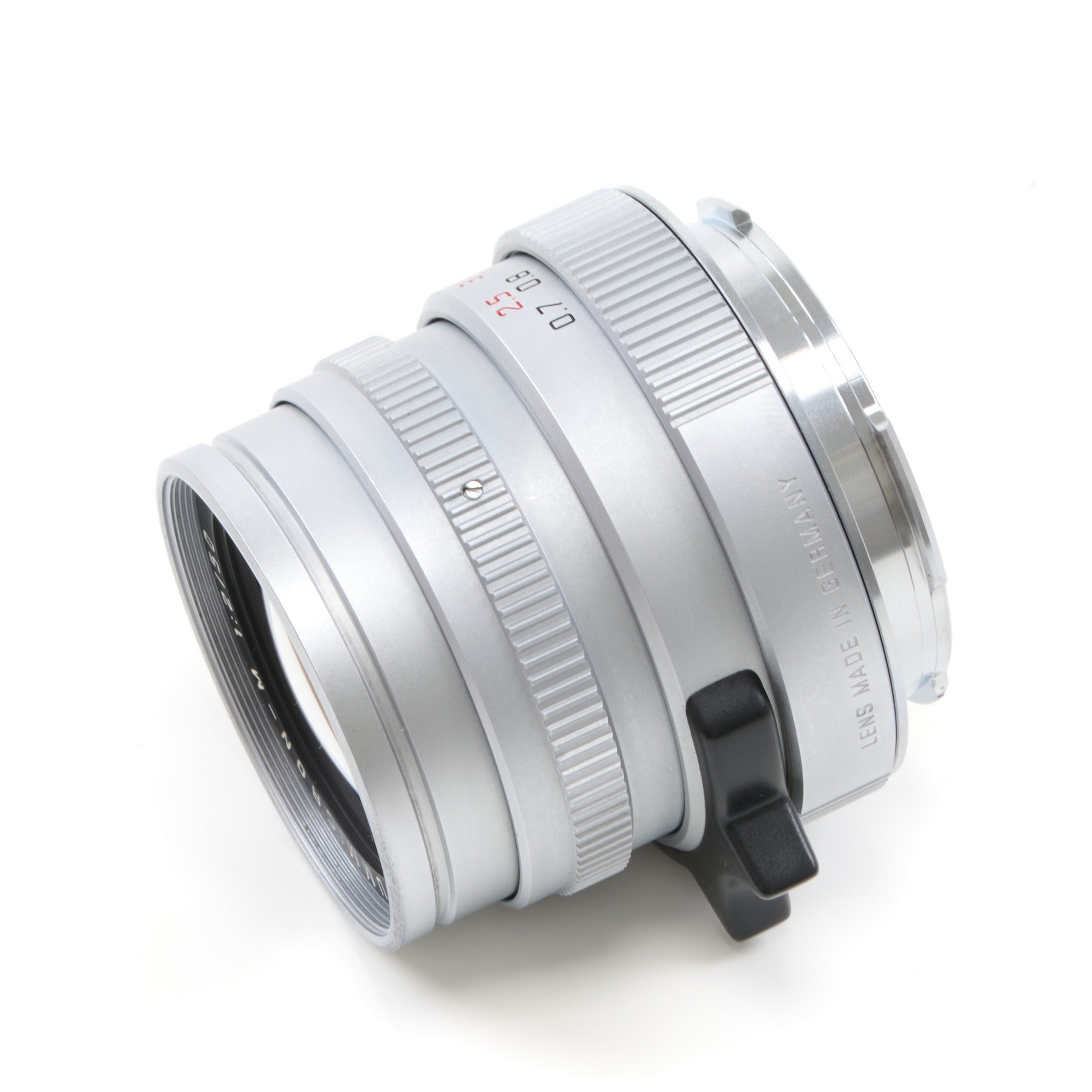 Leica 50mm f2 Summicron-M Silver 6-Bit + Hood