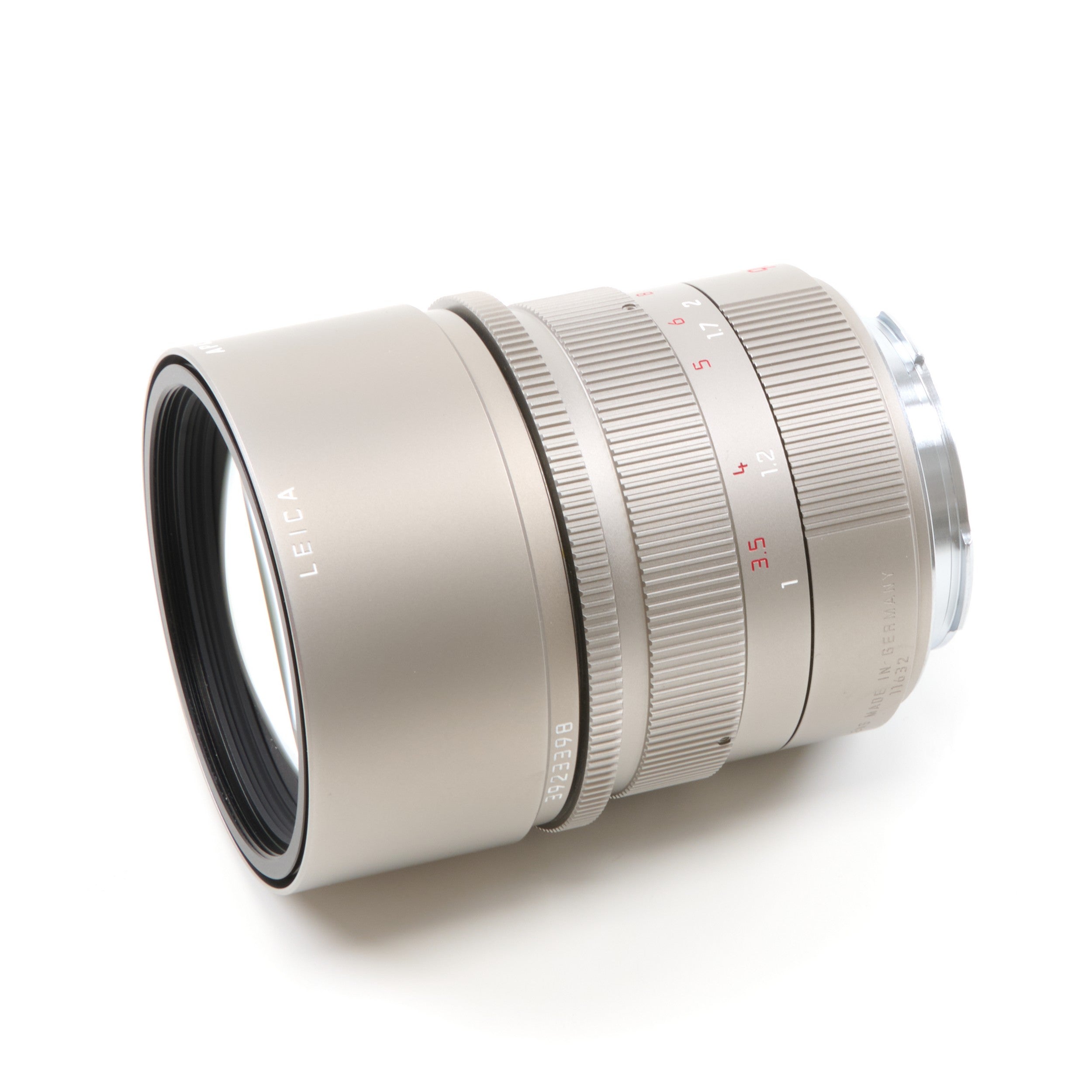 Leica 90mm f2 APO-Summicron-M ASPH Titanium + Box