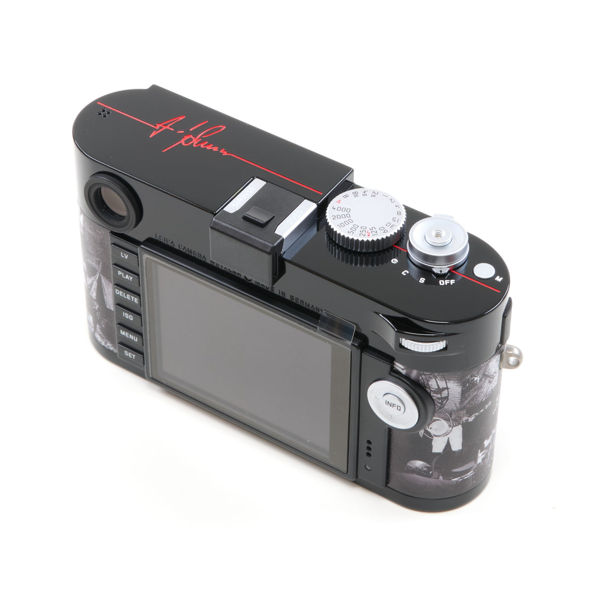 Leica M Monochrom "Signature" by Andy Summers + Box
