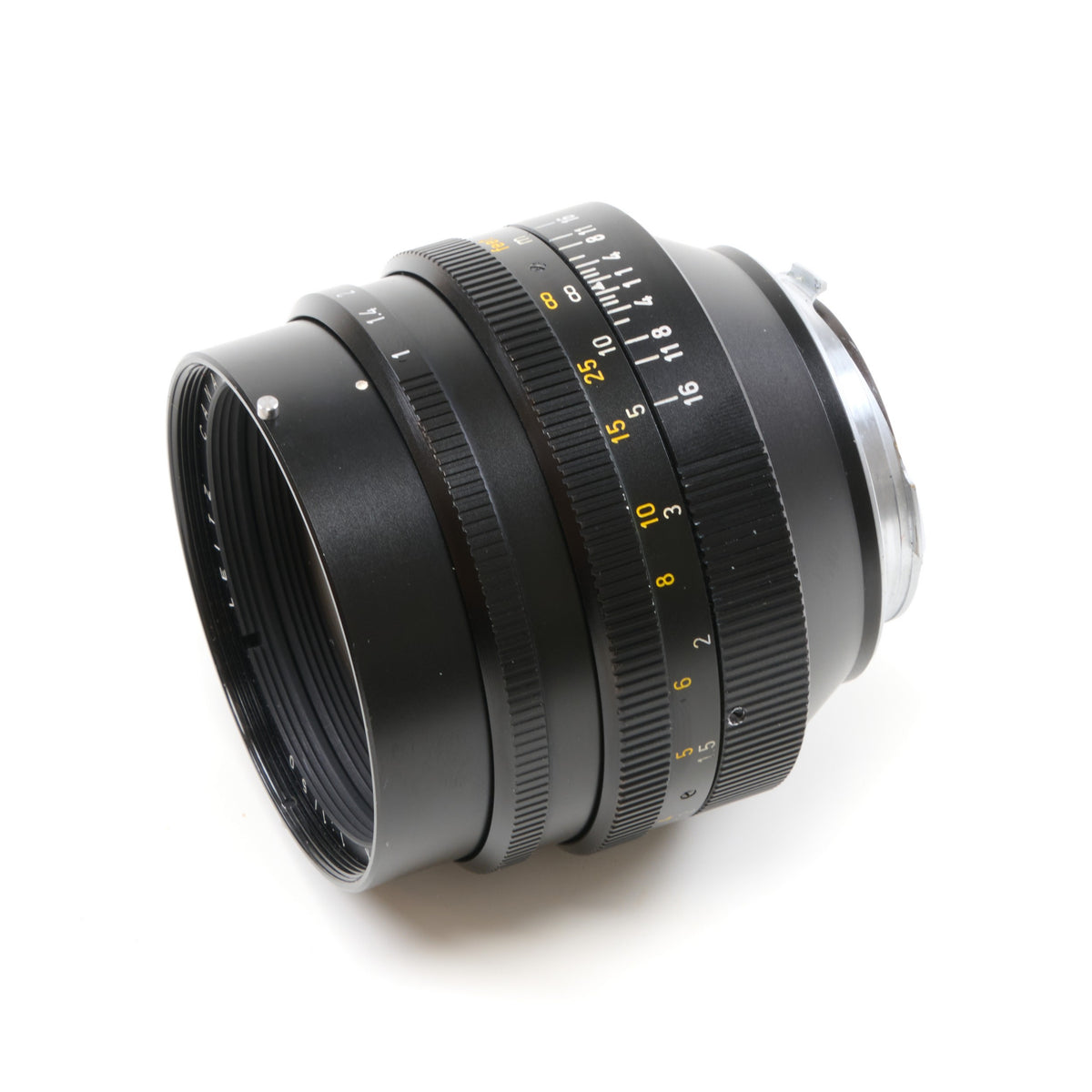 Leitz 50mm f1 Noctilux E58 + 12519 Hood First Batch