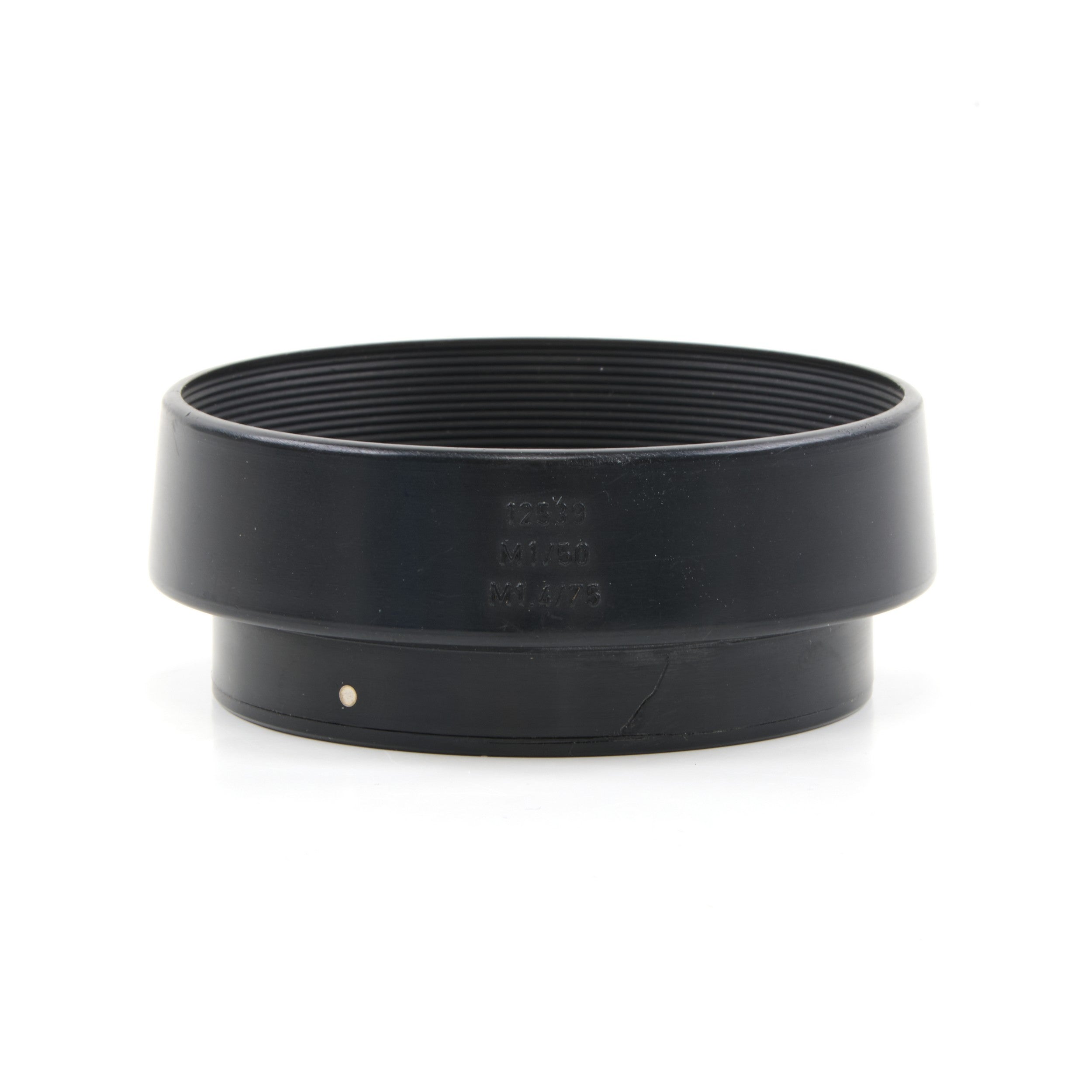 Leitz 50mm f1 Noctilux-M E60 + 12539 Hood