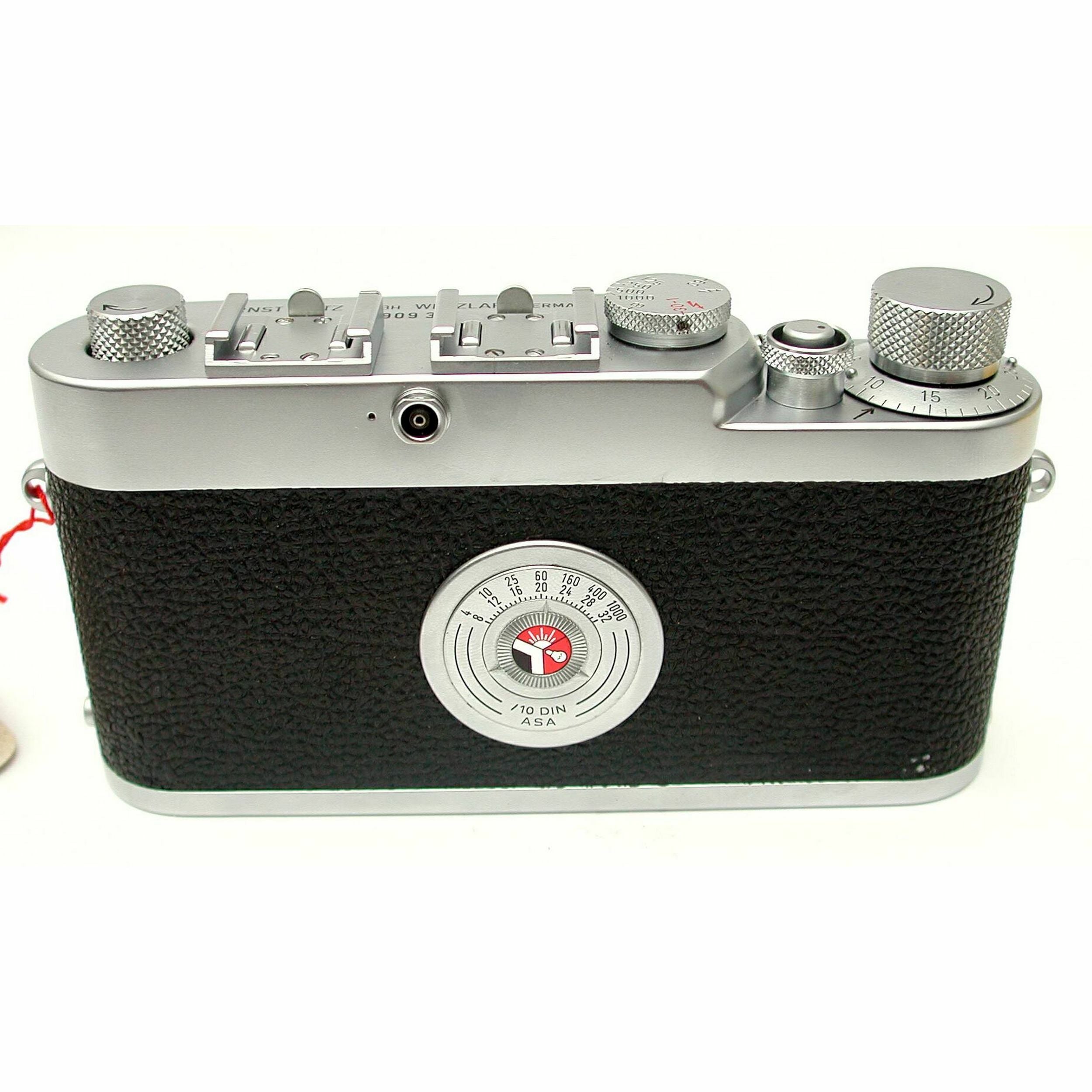 Leica IG + Box + Tag