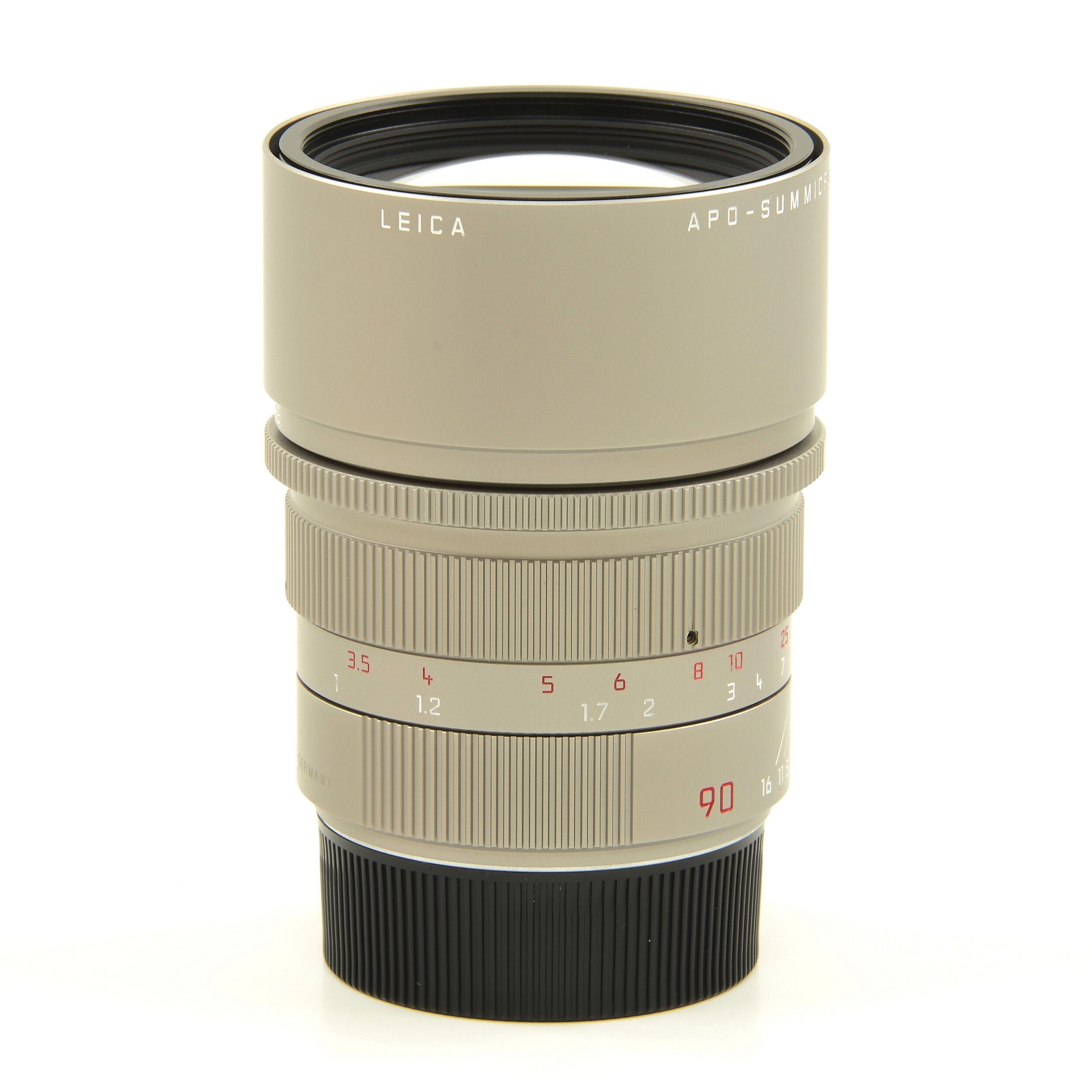 Leica 90mm f2 APO-Summicron-M ASPH Titanium + Box