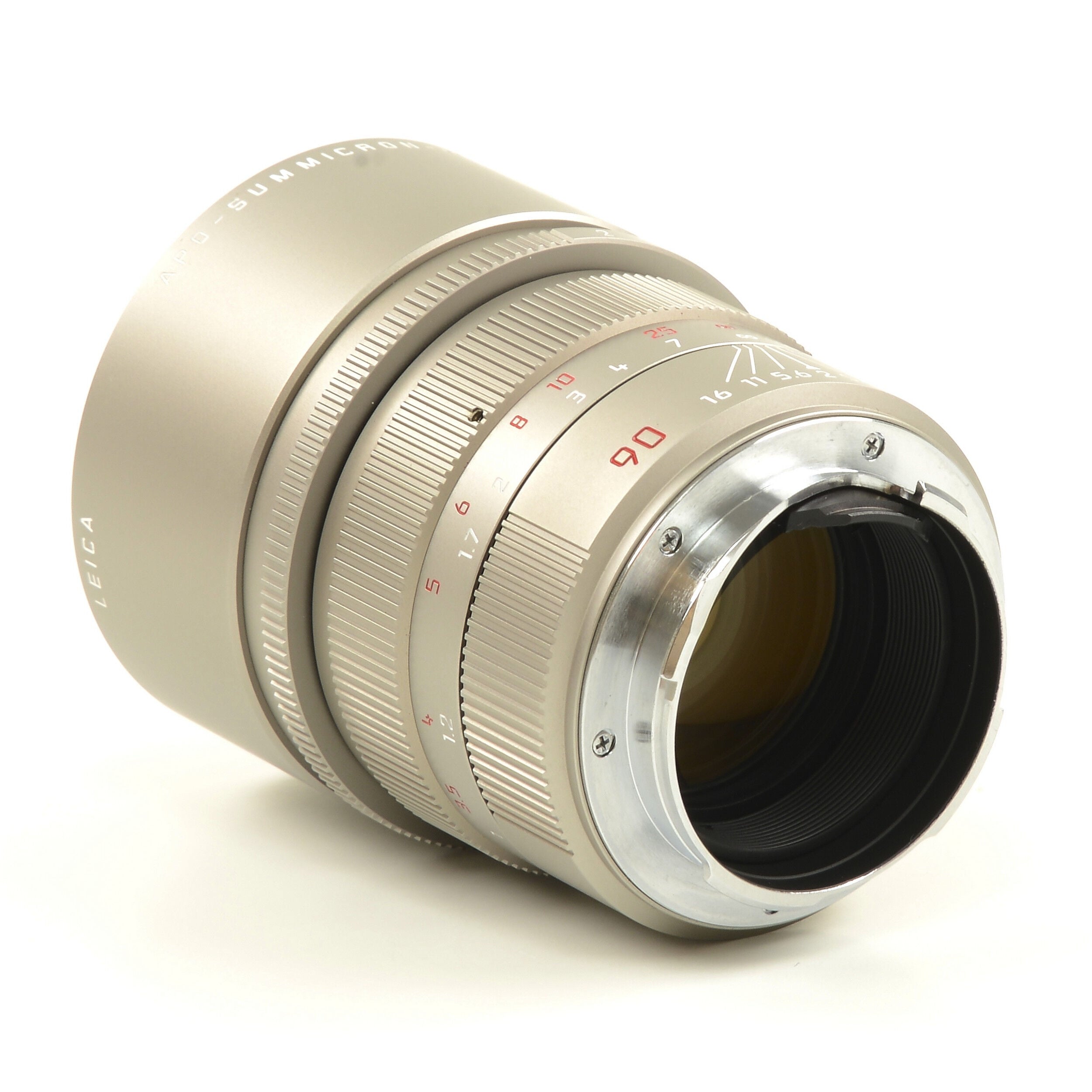 Leica 90mm f2 APO-Summicron-M ASPH Titanium + Box
