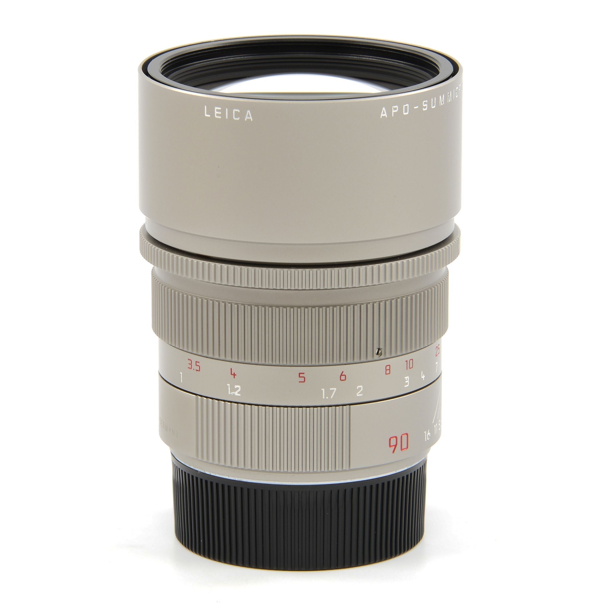 Leica 90mm f2 APO-Summicron-M ASPH Titanium + Box
