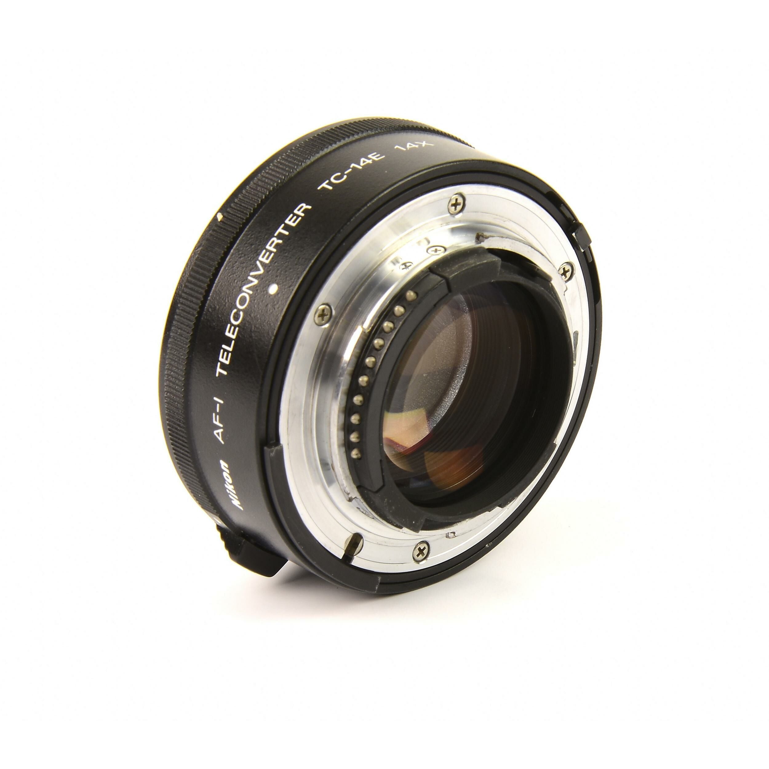 Nikon AF-S Nikkor 500mm f4 ED D + CT-502 Case