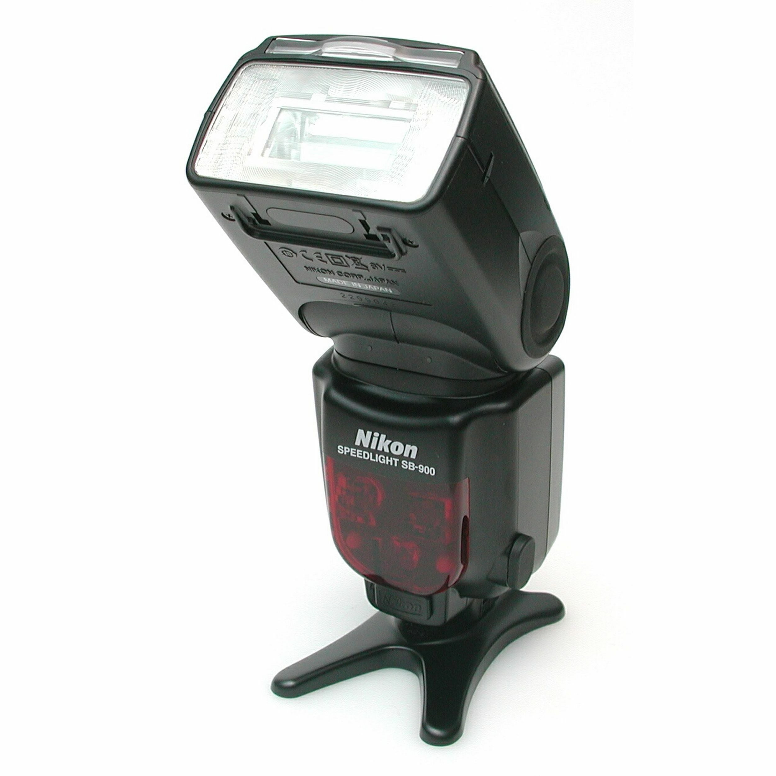 Nikon SB-900 Speedlight Flash + Box