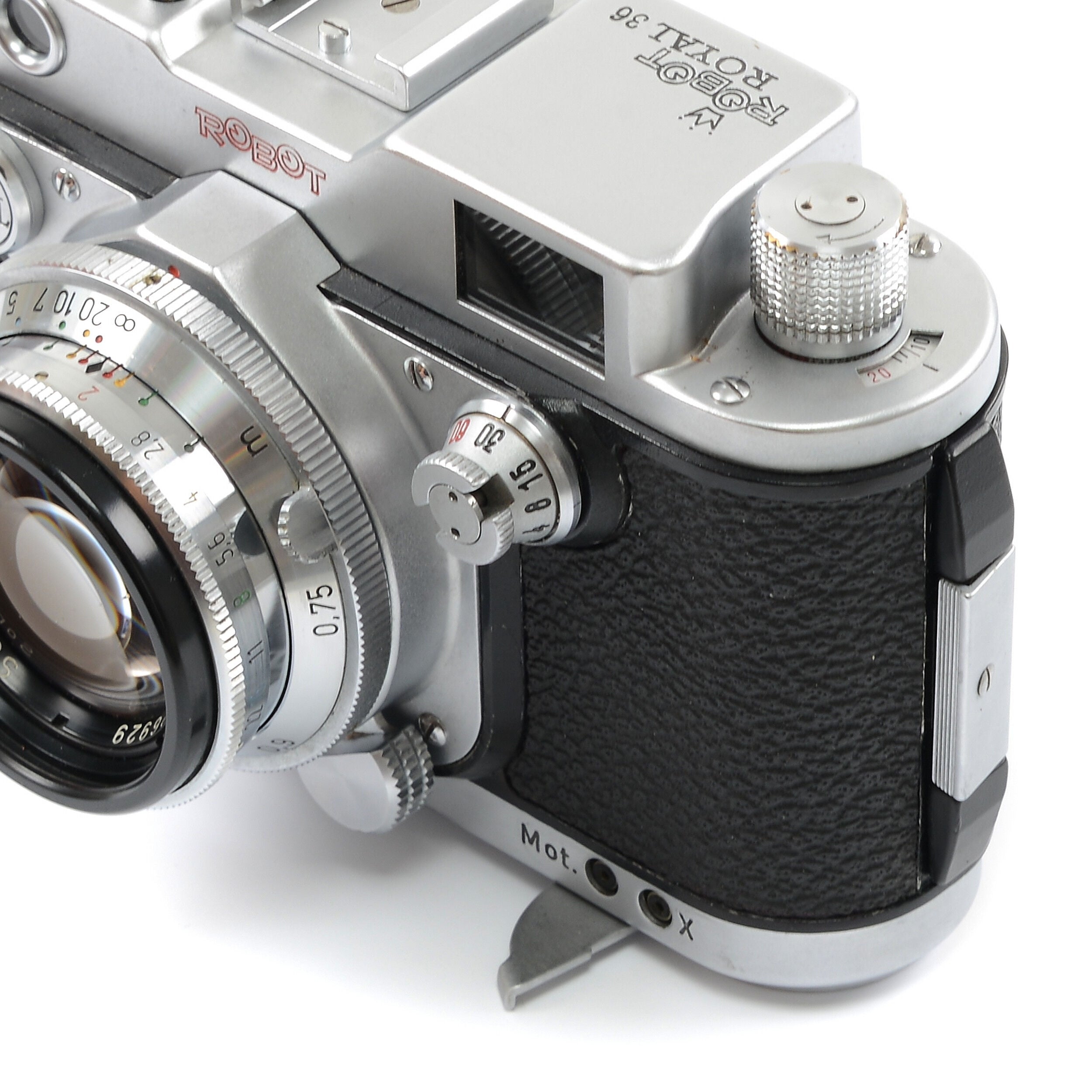 Robot Royal 36 With Continuous Firing Mode + Carl Zeiss 50mm f2 Sonnar + Box