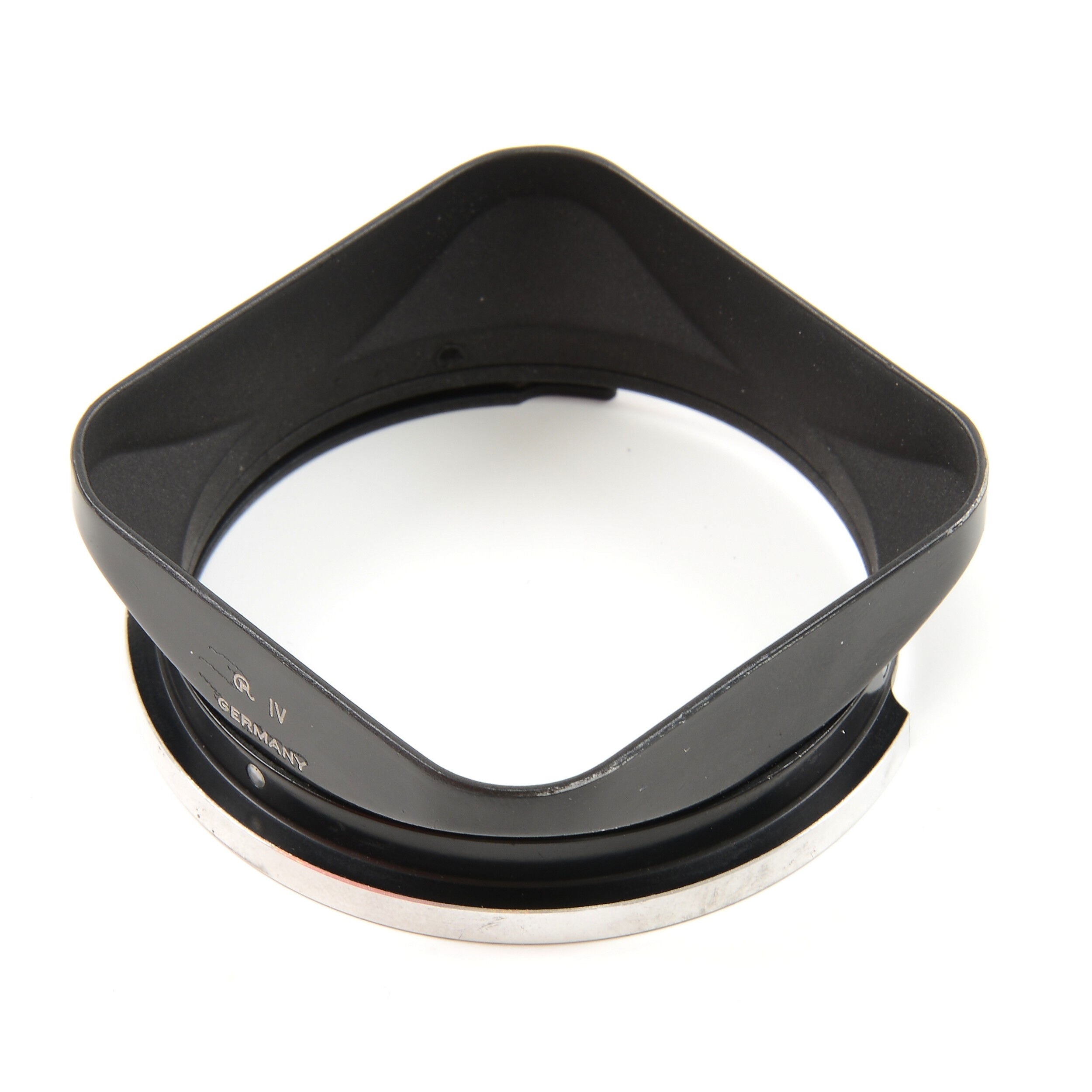 Rolleiflex Bayonet IV Wide Angle Lens Hood