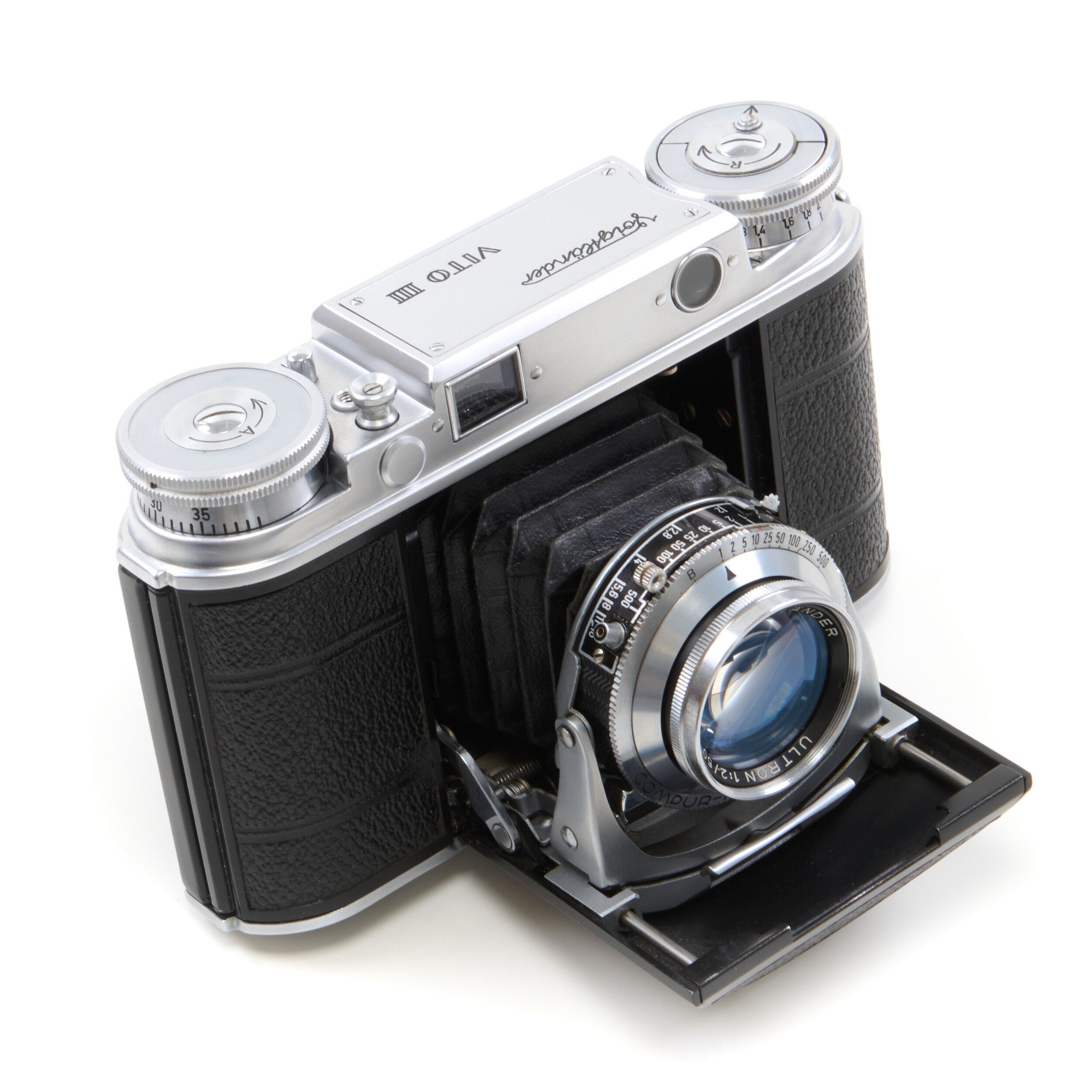 Voigtländer Vito III Very early Batch + Ultron 50mm f2 Compur-Rapid + Box