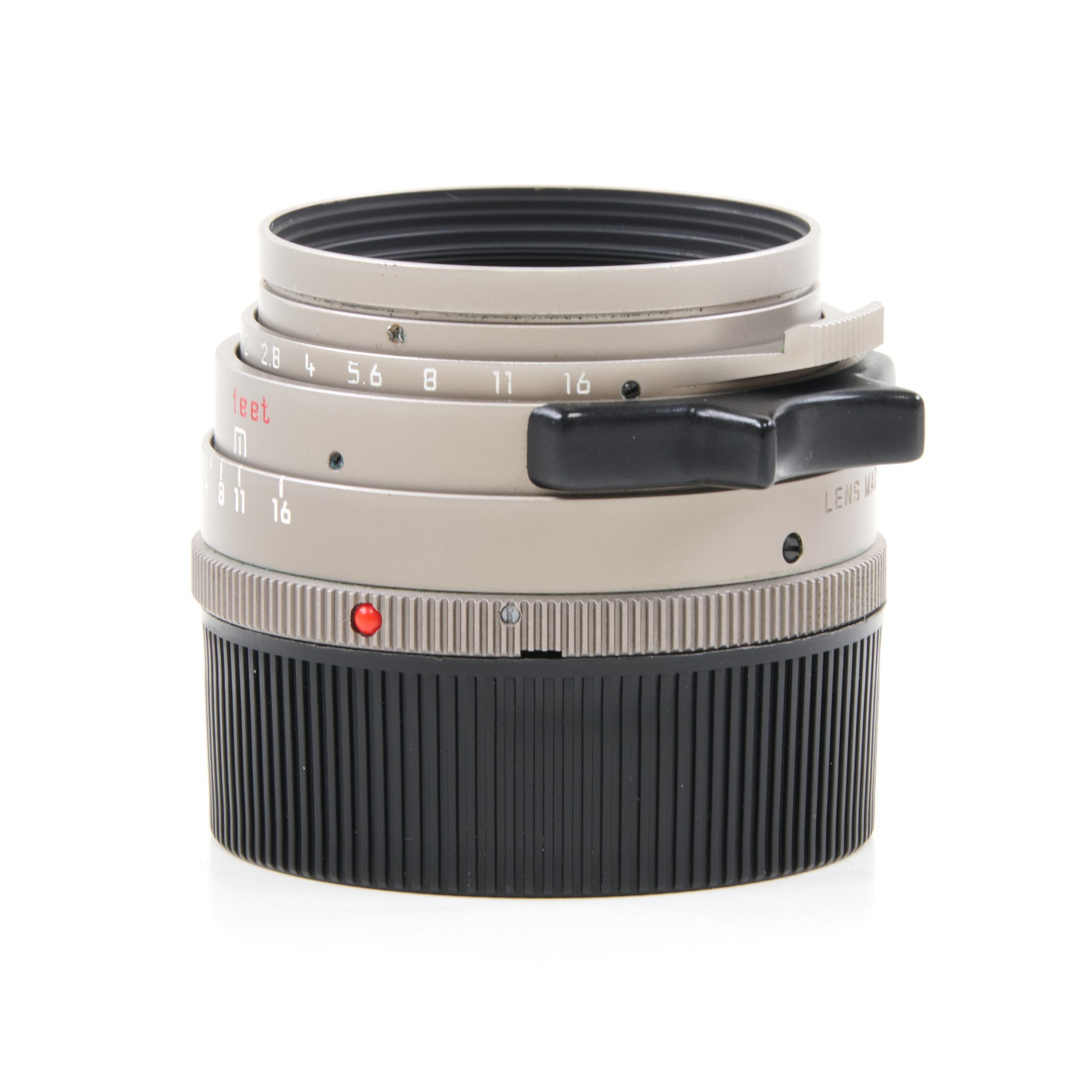 Leica 35mm f1.4 Summilux-M Titanium + Hood