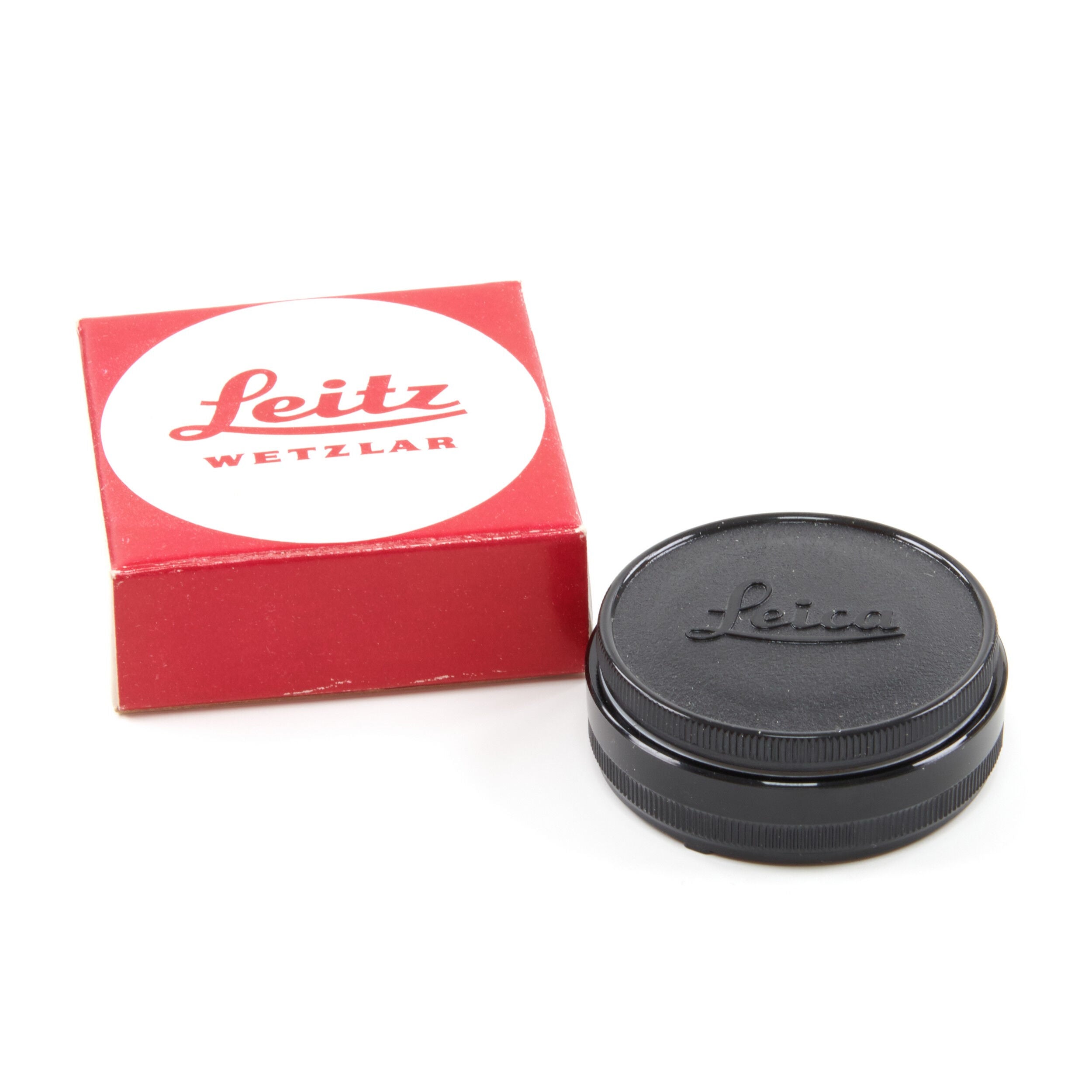 Leitz Body / Lens Cap + Box NOS