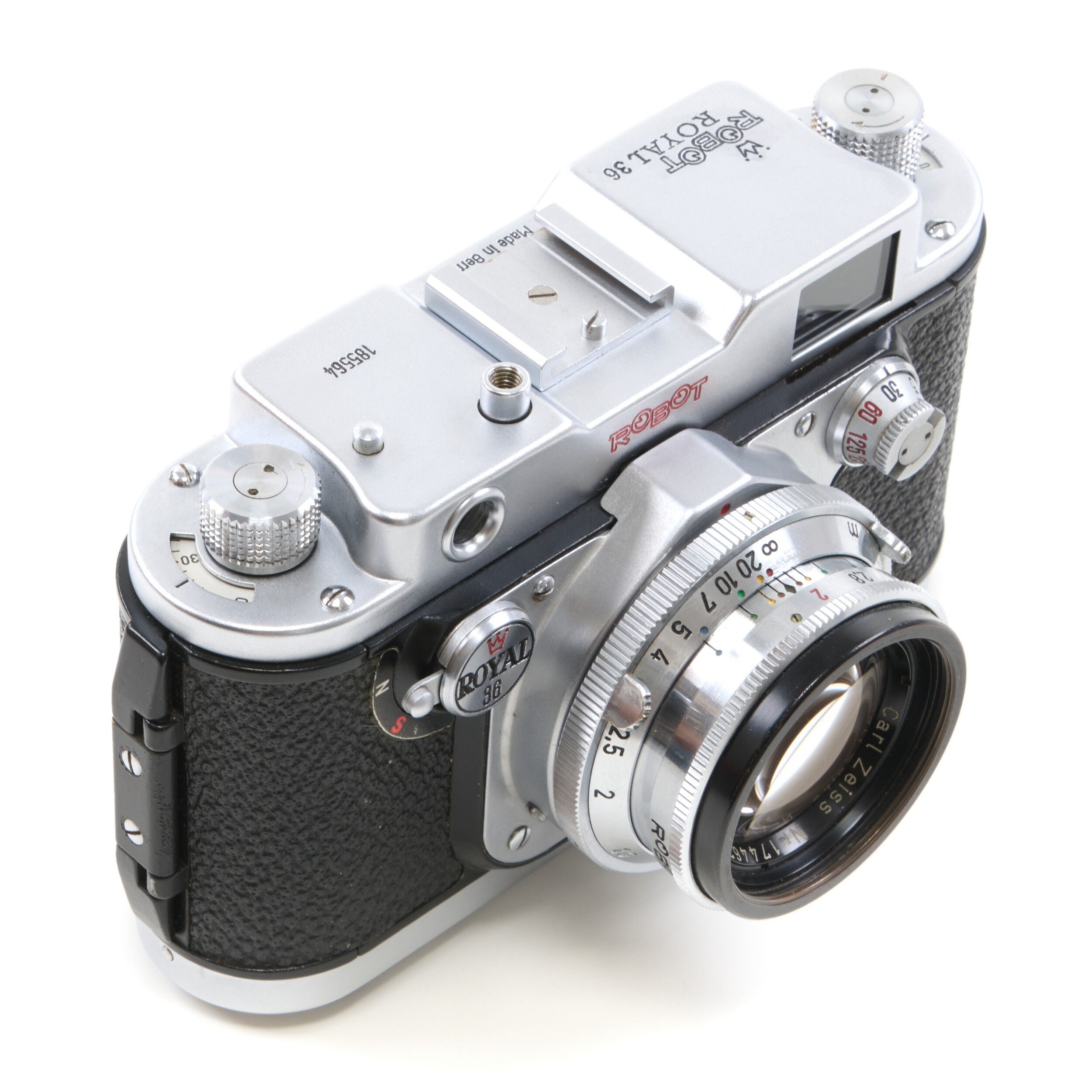 Robot Royal 36 With Continuous Firing Mode + Carl Zeiss 50mm f2 Sonnar + Box
